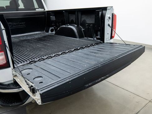 Used 2023 GMC Sierra 1500 SLE AWD/4WD image 61