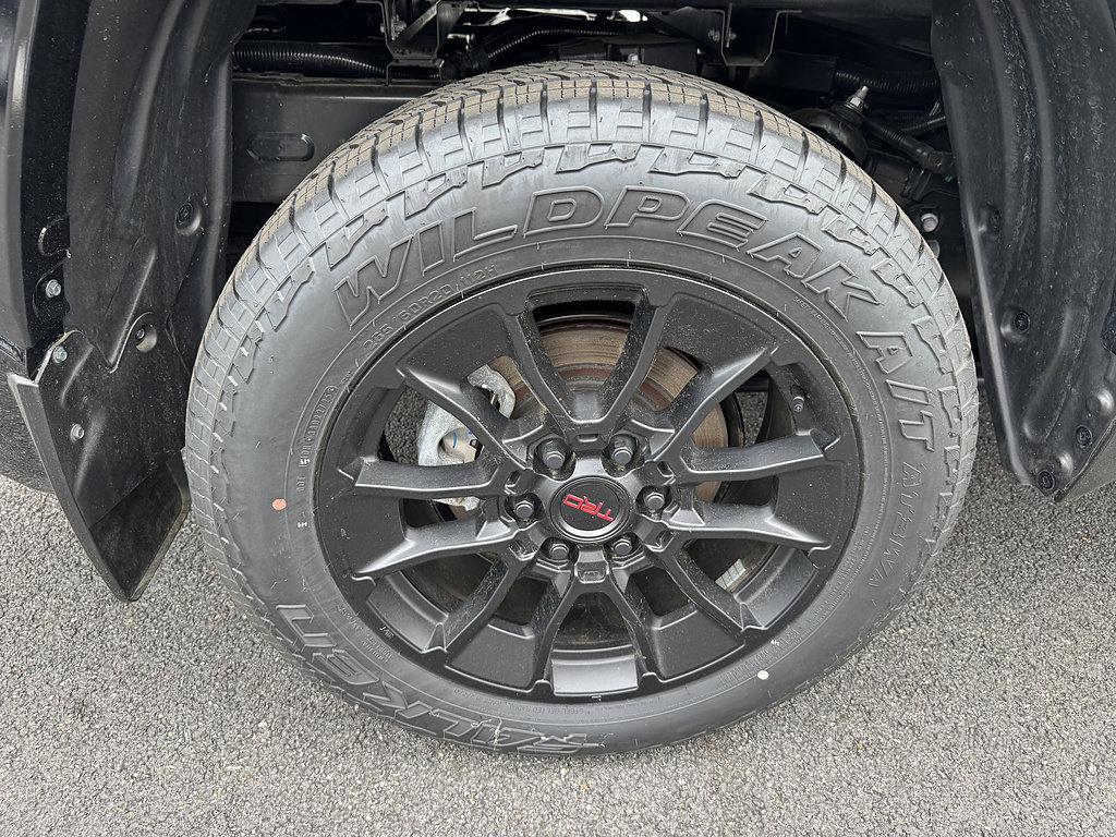 New 2026 Toyota Tundra Platinum AWD/4WD image 30