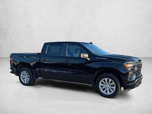 Used 2024 Chevrolet Silverado 1500 Custom RWD image 5