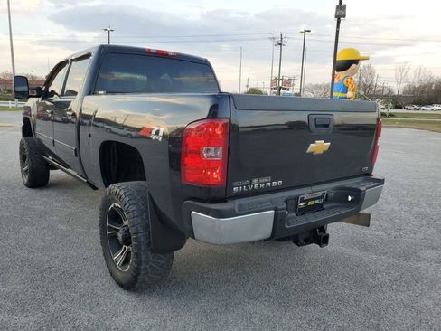 Used 2012 Chevrolet Silverado 2500 LTZ w/ Suspension Package, Off-Road image 3