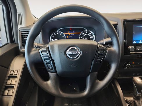 Certified 2024 Nissan Frontier S image 18