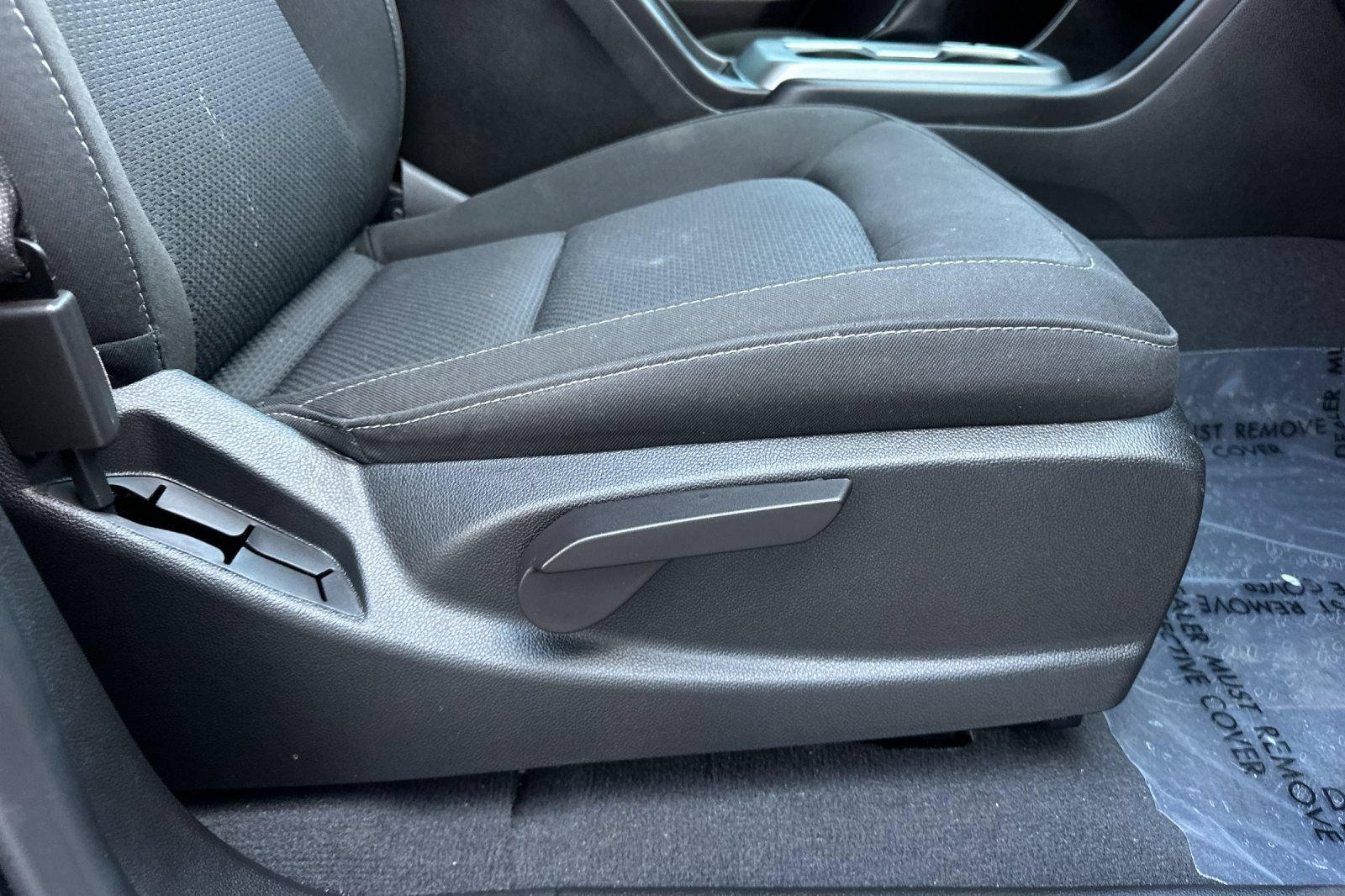 Used 2022 Chevrolet Colorado LT w/ LT Convenience Package RWD image 21