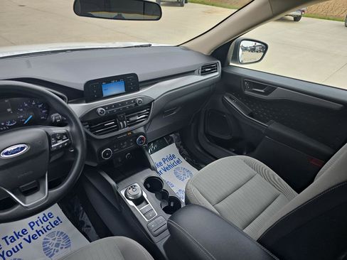 Used 2020 Ford Escape S AWD/4WD image 13