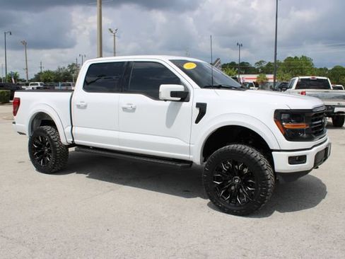 Used 2025 Ford F150 XLT w/ Equipment Group 302A MID AWD/4WD image 14