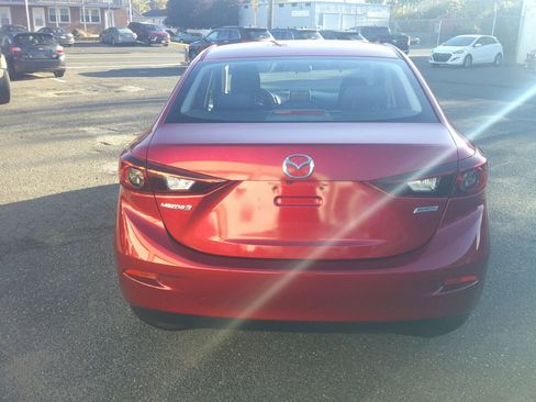 Used 2016 MAZDA MAZDA3 i Sport image 4