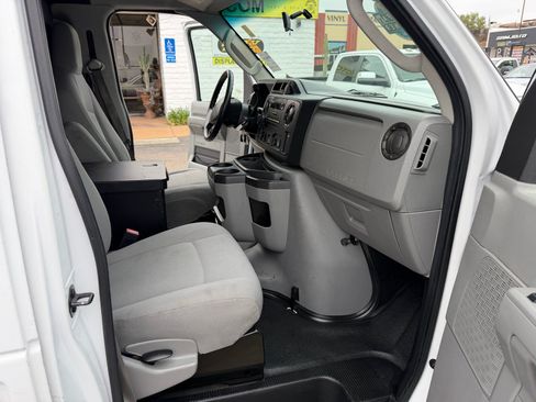 Used 2013 Ford E-150 and Econoline 150 w/ PWR Group RWD image 16
