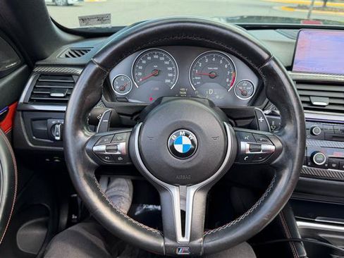 Used 2015 BMW M4 Convertible RWD image 24