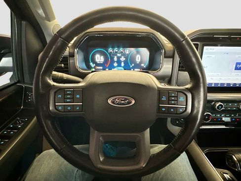 Used 2023 Ford F150 Lariat AWD/4WD image 14