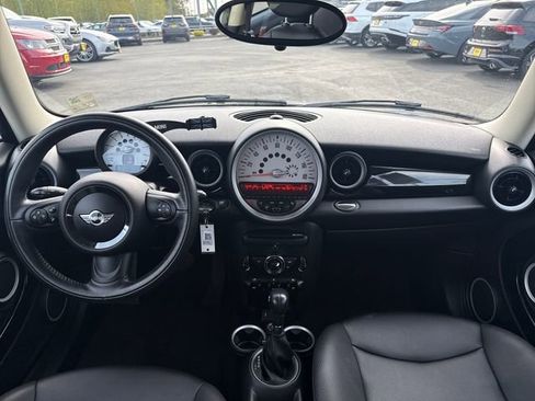 Used 2013 MINI Cooper Hardtop FWD image 11
