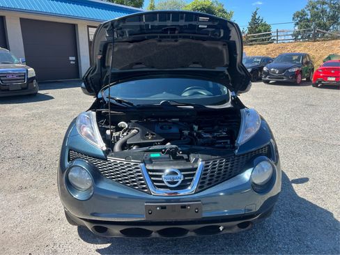 Used 2013 Nissan Juke SV image 11