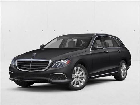 Used 2019 Mercedes-Benz E 450 4MATIC Wagon image 1