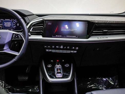 Certified 2023 Audi Q4 e-tron Premium Plus w/ Premium Plus RWD image 14