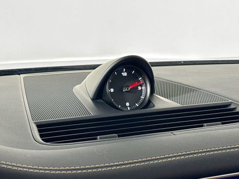 Certified 2022 Porsche Panamera Platinum Edition RWD image 23