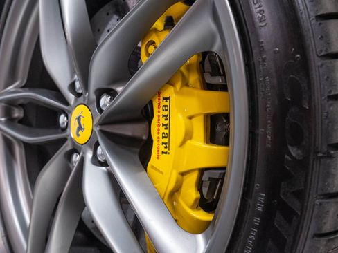 Used 2018 Ferrari 488 Spider RWD image 46