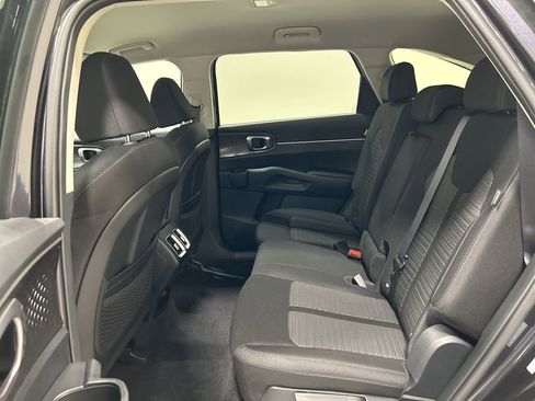 New 2026 Kia Sorento LX image 22