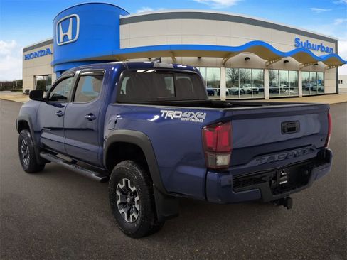 Used 2023 Toyota Tacoma TRD Off-Road w/ TRD Premium Off Road Package image 6