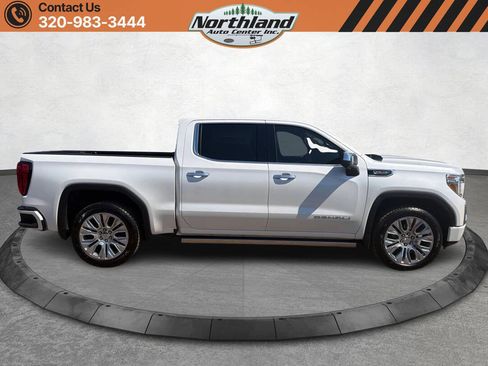 Used 2022 GMC Sierra 1500 Denali w/ Denali Premium Package AWD/4WD image 4