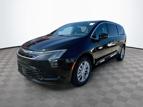 New 2027 Chrysler Pacifica Select FWD image 4