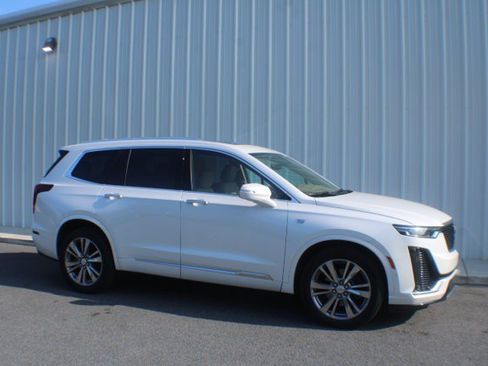 Certified 2023 Cadillac XT6 Premium Luxury w/ Platinum Package AWD/4WD image 1
