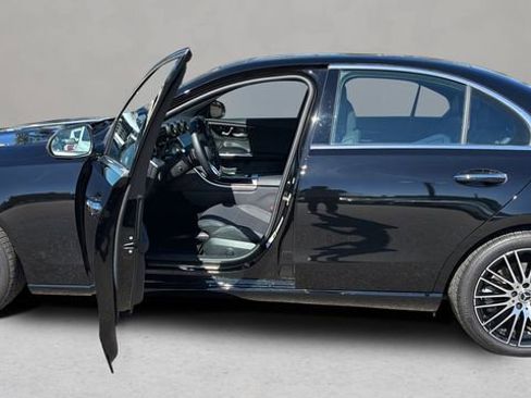 Used 2024 Mercedes-Benz C 300 C 300 image 13