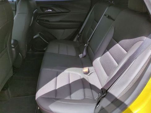 Used 2023 Chevrolet TrailBlazer RS w/ Convenience Package AWD/4WD image 24