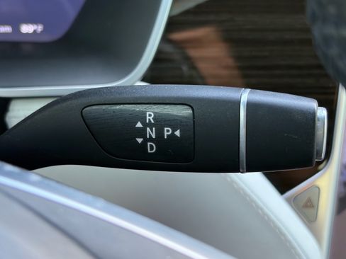 Used 2016 Tesla Model X 70D AWD/4WD image 17