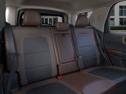 New 2025 Ford Bronco Sport Outer Banks w/ Outer Banks Tech Package+ AWD/4WD image 41