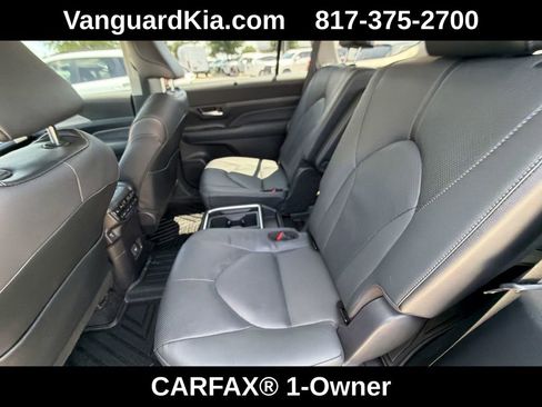 Used 2025 Toyota Grand Highlander FWD image 27
