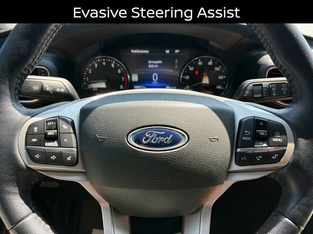 Used 2022 Ford Explorer XLT w/ Equipment Group 202A AWD/4WD image 20