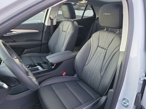 New 2026 Buick Envision Avenir image 4