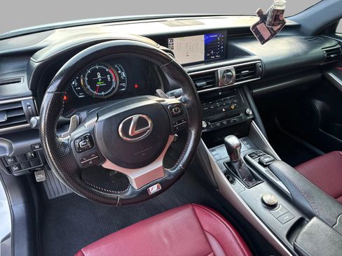Used 2017 Lexus IS 200t F Sport w/ F Sport Package RWD image 16