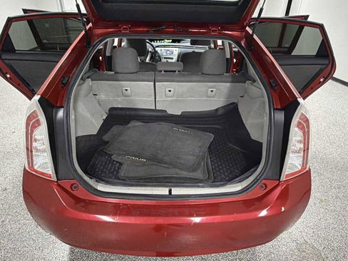 Used 2014 Toyota Prius Two image 21