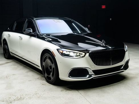 Used 2021 Mercedes-Benz Maybach S 580 4MATIC image 7