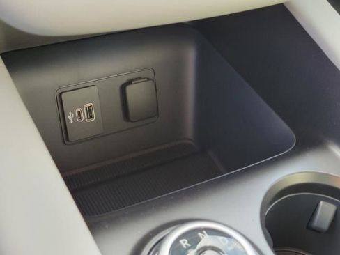 New 2026 Ford Explorer Active image 36