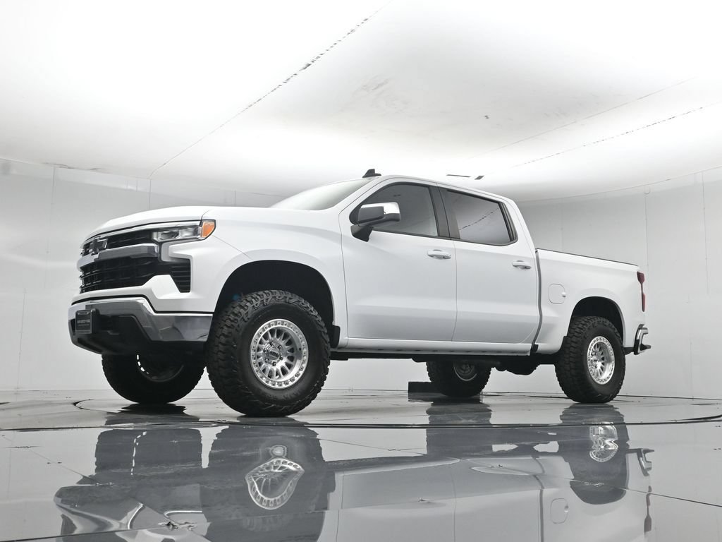 Used 2023 Chevrolet Silverado 1500 LT RWD image 47