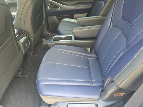 Certified 2026 INFINITI QX60 Sport w/ Dark Cargo Package AWD/4WD image 12