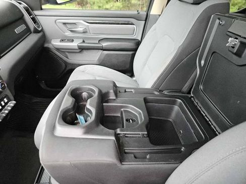 Used 2020 RAM 1500 Big Horn AWD/4WD image 28