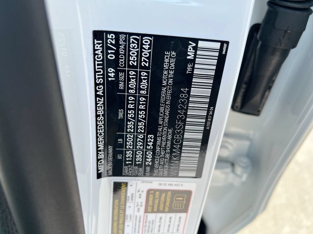 Used 2025 Mercedes-Benz GLC 300 image 20