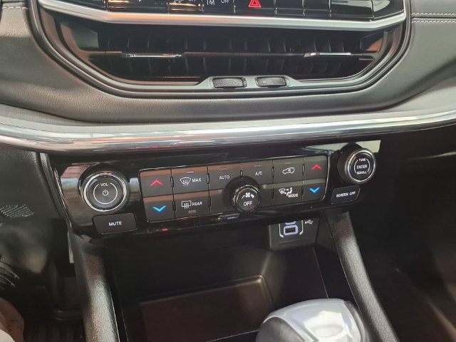 Used 2022 Jeep Compass High Altitude AWD/4WD image 14