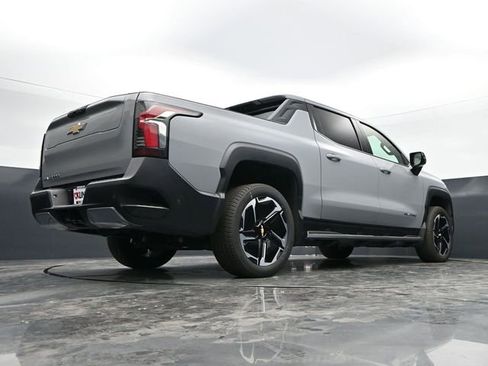New 2026 Chevrolet Silverado EV LT AWD/4WD image 47