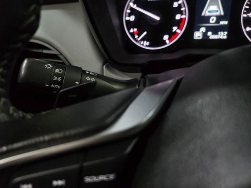 Used 2023 Subaru Outback Premium image 20