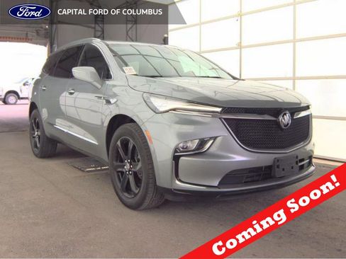 Used 2023 Buick Enclave Essence w/ Experience Buick Package FWD image 1