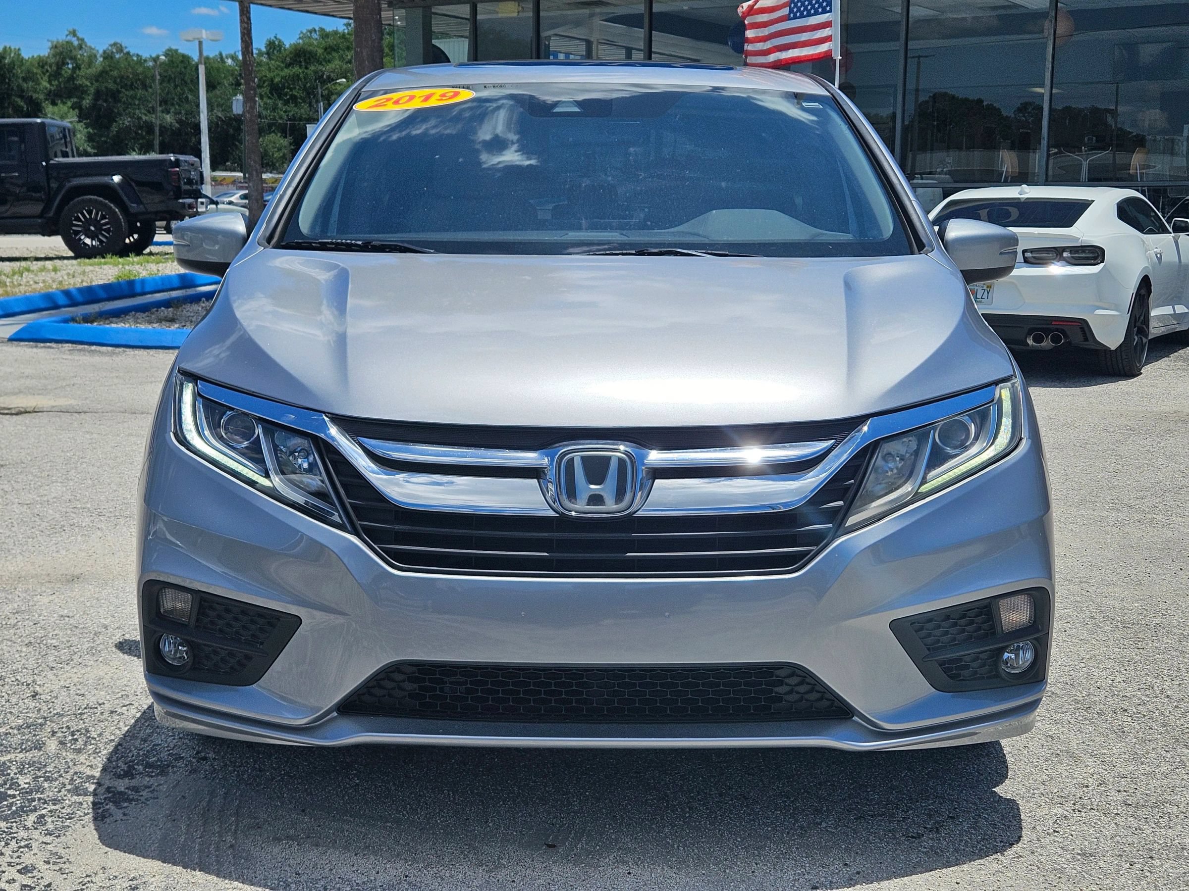Used 2019 Honda Odyssey EX-L image 2
