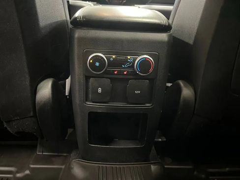 Used 2020 Ford Explorer XLT w/ Equipment Group 202A AWD/4WD image 30