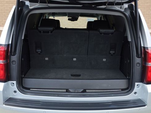 Used 2018 Chevrolet Tahoe LT AWD/4WD image 12