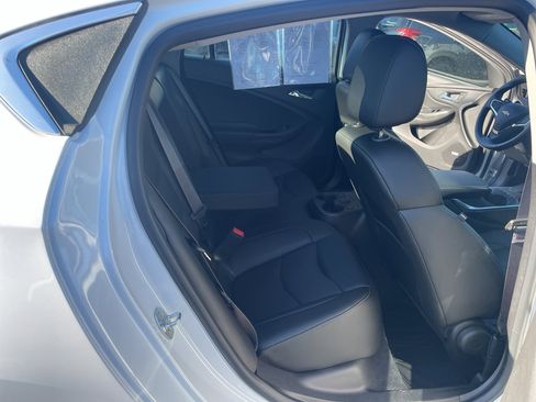 Used 2017 Chevrolet Volt Premier w/ Driver Confidence II Package image 45