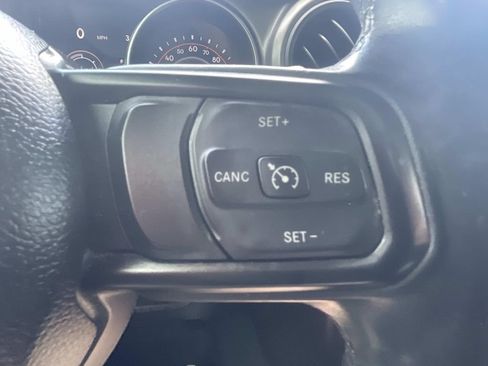 Used 2019 Jeep Wrangler Sport AWD/4WD image 21