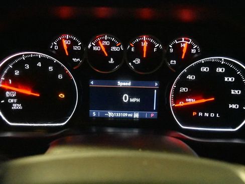 Used 2020 Chevrolet Silverado 1500 LT Trail Boss image 16