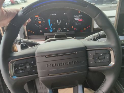 New 2025 GMC Hummer EV 3X w/ Extreme Off-Road Package image 24