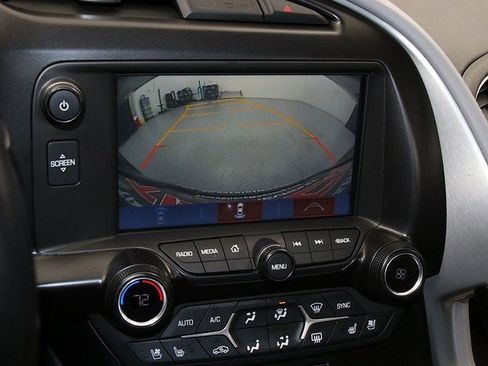 Used 2019 Chevrolet Corvette Stingray w/ 2LT Preferred Equipment Group image 18